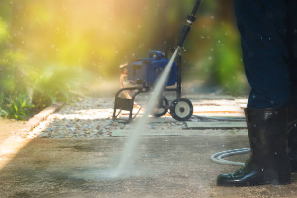 Playground Equipment Cleaning in Benwood, WV